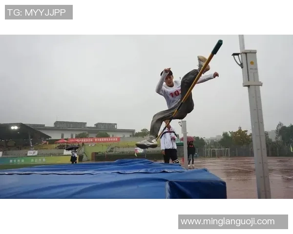 重庆街舞队在滑板精英赛中的拼搏历程与梦想追逐之路